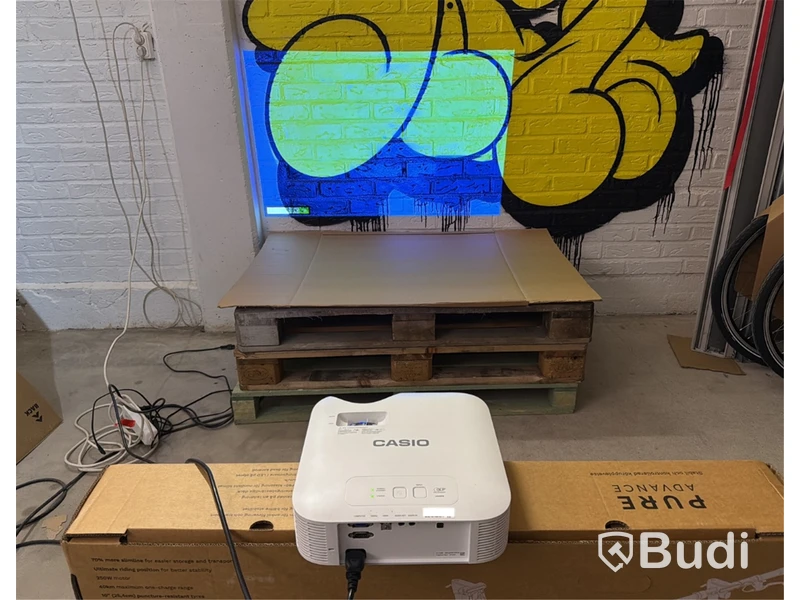 Casio XJ-V100W – LED/Laser Data-projektor (WXGA)