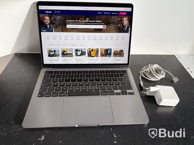 MacBook Air M2 13,6 tum, 256 GB, 8 GB RAM, Space Gray