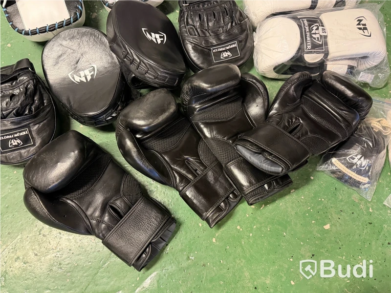 Boxningsset #1 - Nordic Fighter, handskar och mittsar