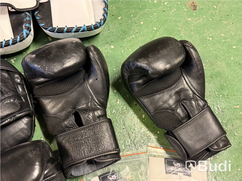 Boxningsset #4 - Nordic Fighter, handskar och mittsar