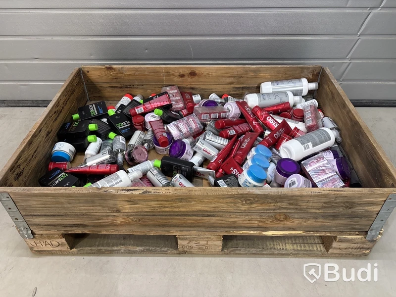 Parti med hårvårdsprodukter Schwarzkopf
