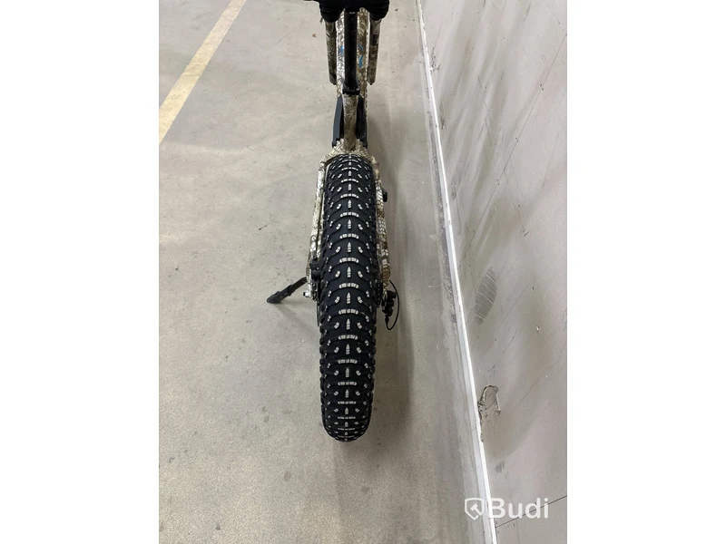 Elcykel Himiway, Cobra med 26x4. 80 tums däck