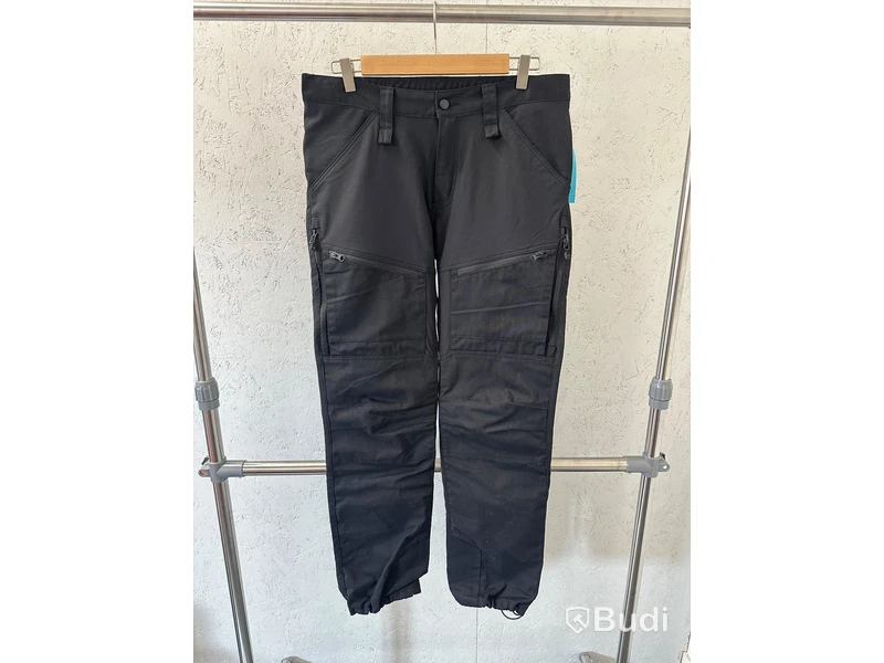 Hoodie, stl. M, Clique, svart. & (NY) Vandrarbyxor, stl. M, Gesto Workwear, svart.