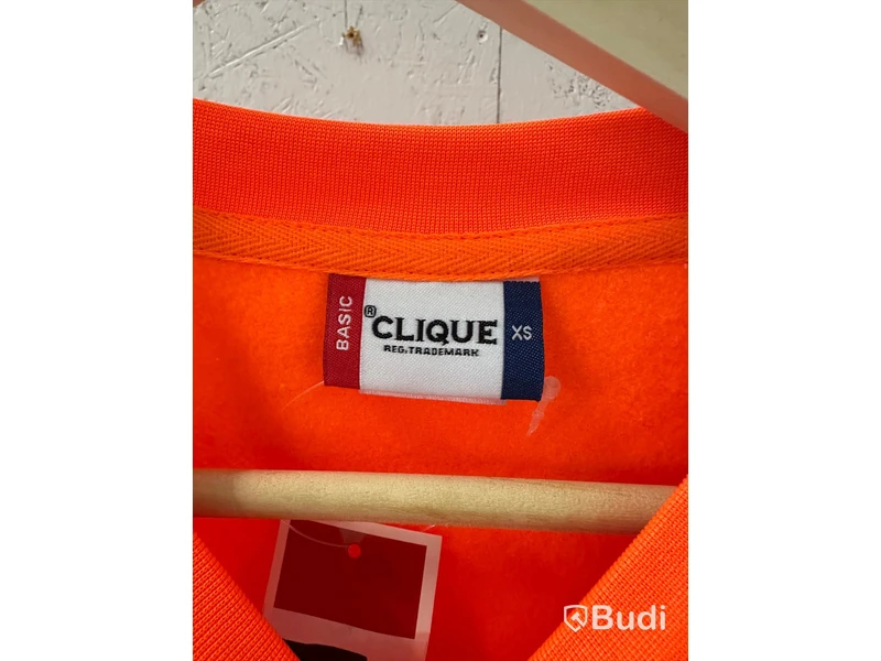 2 st. Tröjor, stl. XS & M, Clique, visibility orange.