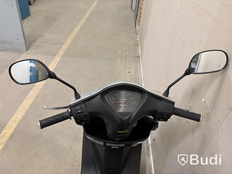 Scooter Re-Volta RS7 -2022 | Lätt motorcykel