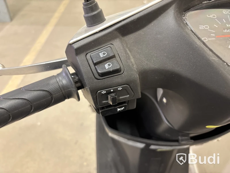 Scooter Re-Volta RS7 -2022 | Lätt motorcykel
