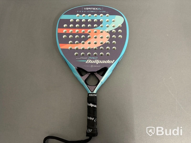 2 st. Junior Padelracket, Bullpadel, olika modeller.