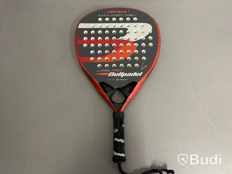 2 st. Junior Padelracket, Bullpadel, olika modeller.
