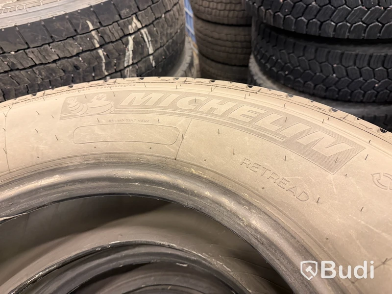 3 st lastbilsdäck 315/70 R22,5