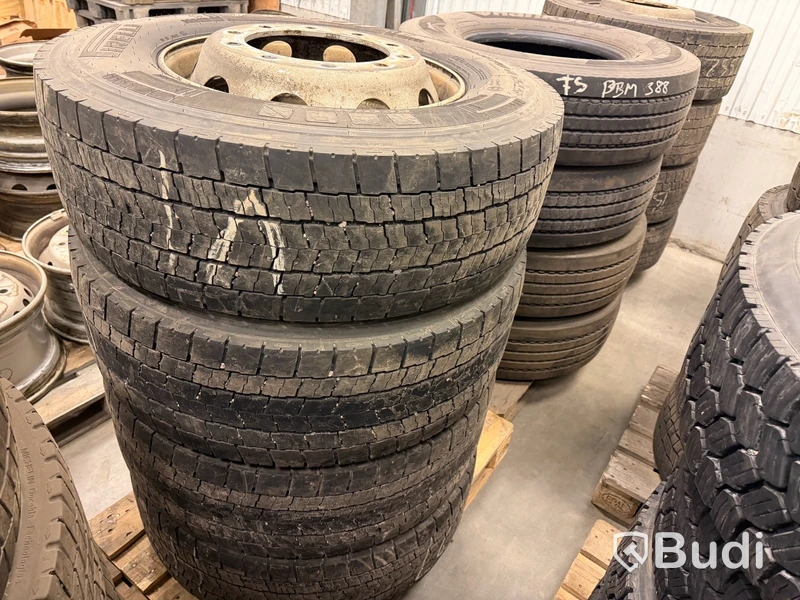 4 st lastbilshjul 315/70 R22,5