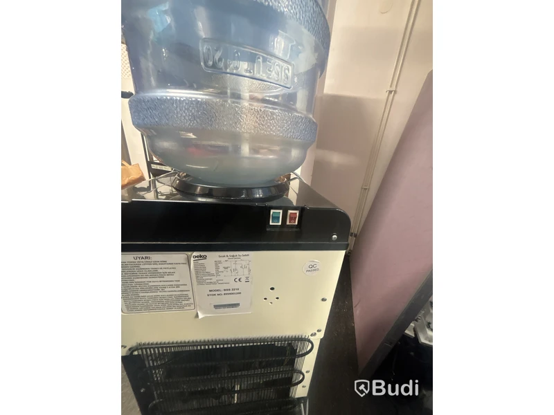 Vattendispenser Beko.
