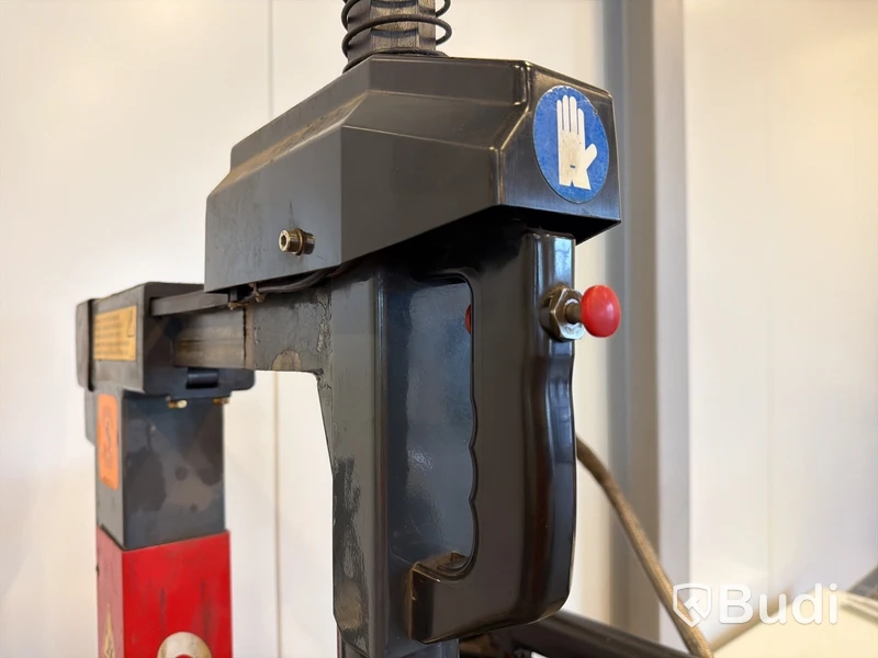 Däckmaskin Areo SMONTHER 700 – 2009
