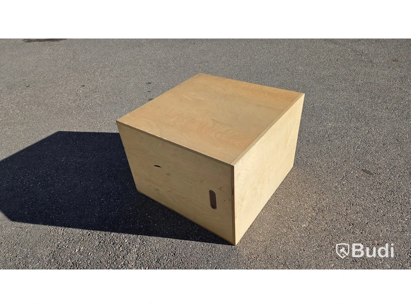 Plyobox i lackad plywood