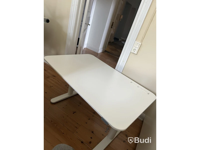 Skrivbord, höj- och sänkbart, vit