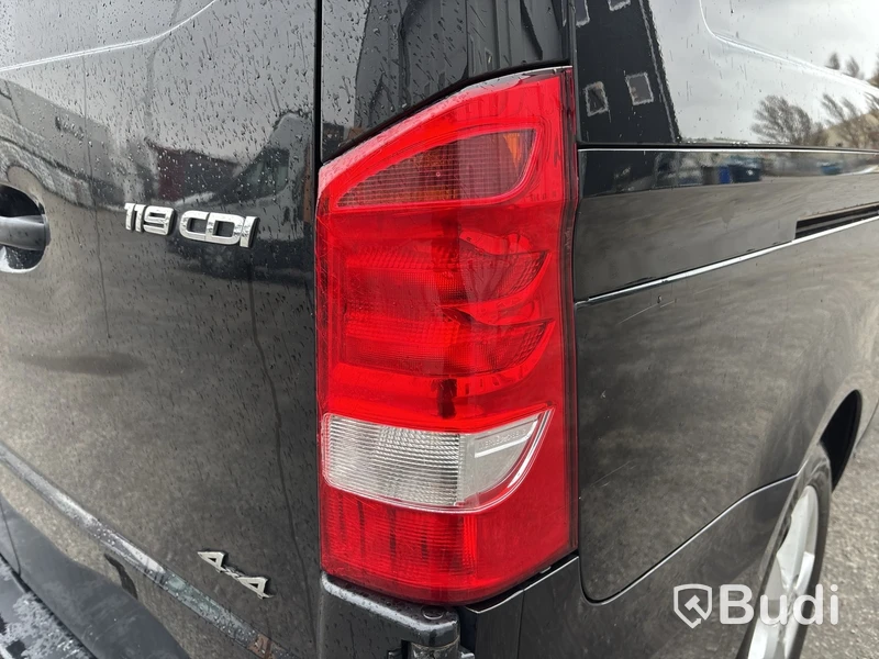 Skåpbil Mercedes-Benz Vito Mixto 119 4x4 3.0t -2018