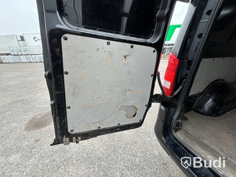 Skåpbil Mercedes-Benz Vito Mixto 119 4x4 3.0t -2018