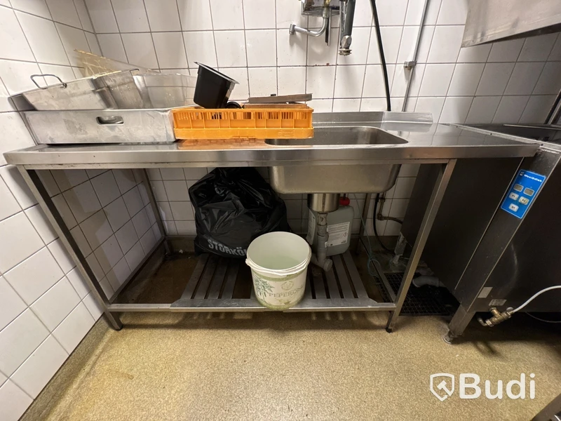 Diskmaskin inkl. 2 st. diskbänkar rostfri