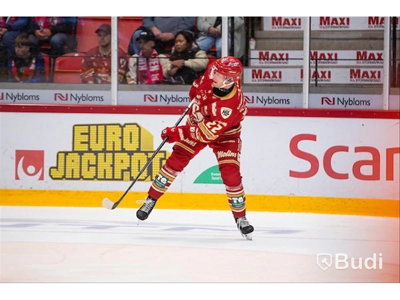 #22 Gustaf Westlund - Hemma