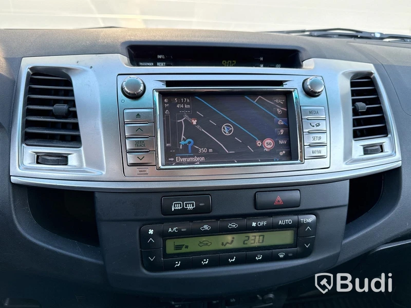 Toyota Hilux 3.0 D Invincible | Dubbelhytt | Automat | 2014