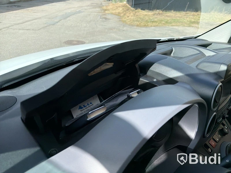 Peugeot Partner 1.6 BlueHDI Skåp (100hk) -2017