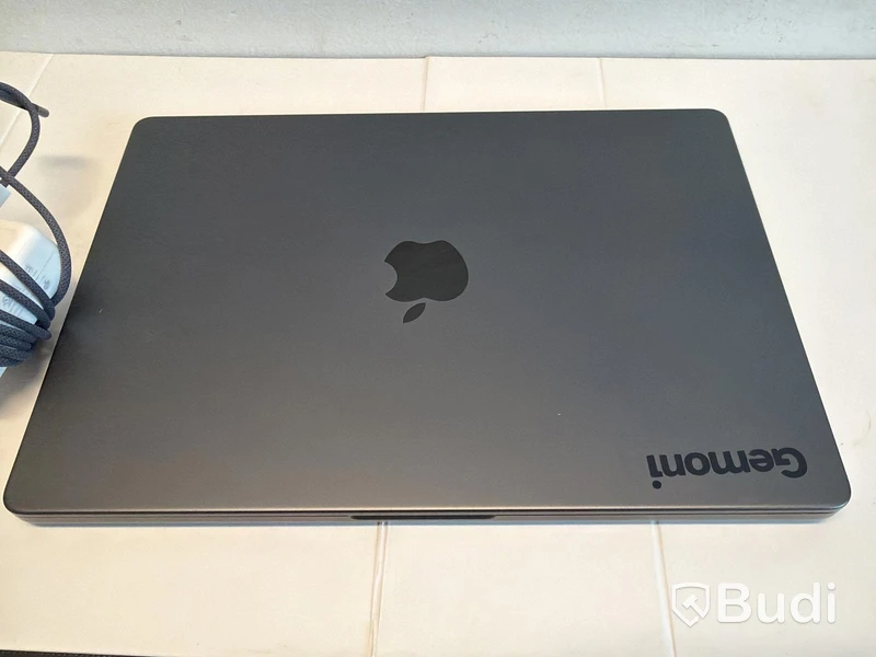 MacBook Pro Apple 14 tum, M3 Pro, 18 GB RAM