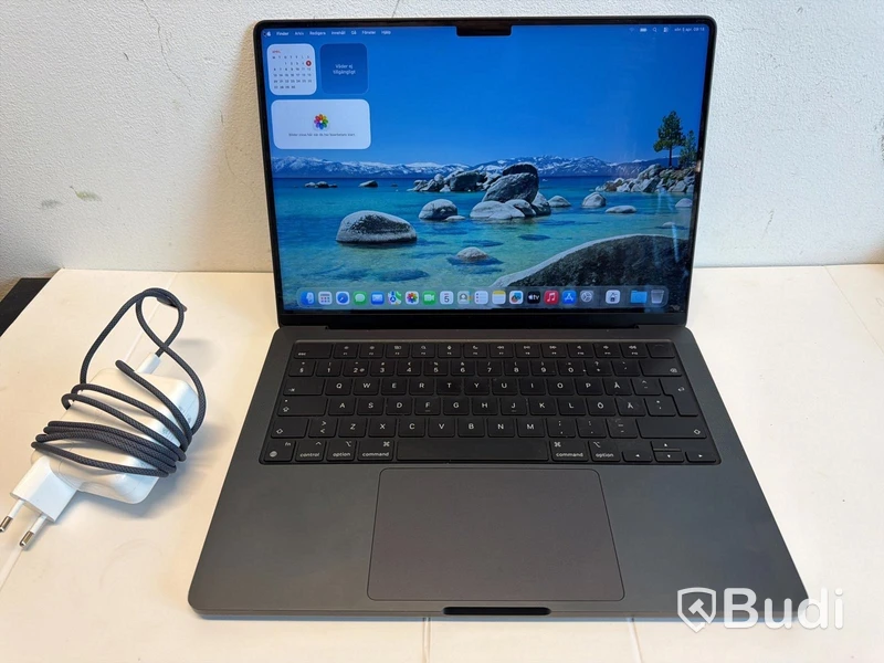 MacBook Pro Apple 14 tum, M3 Pro, 18 GB RAM
