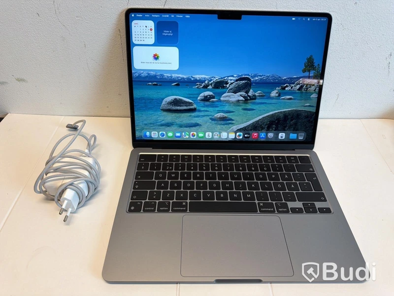 Laptop Apple MacBook Air, M2, 16 GB RAM