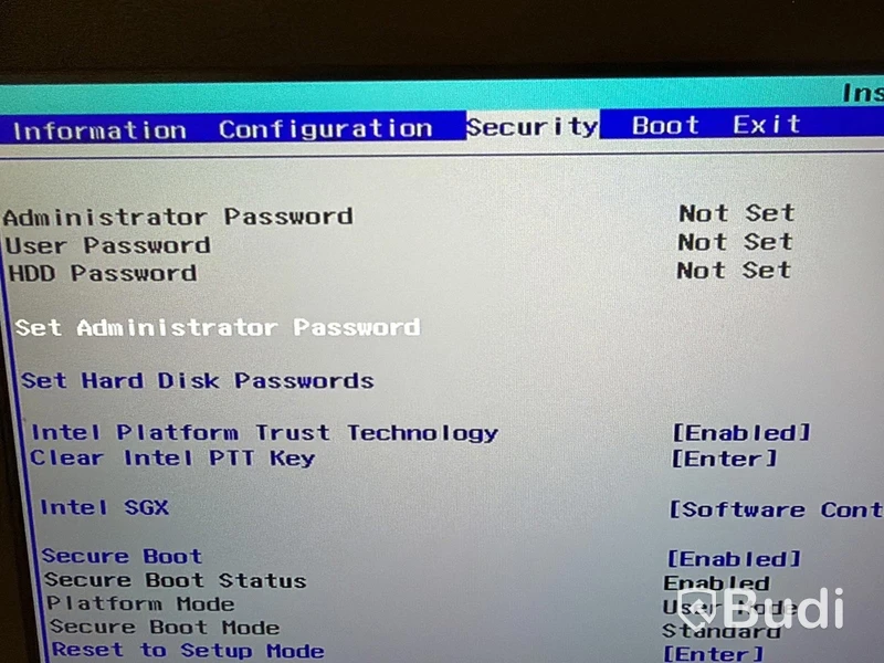 Laptop Lenovo V320