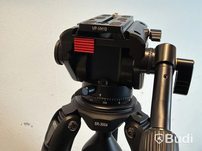 Kamerastativ Sirui med videohuvud