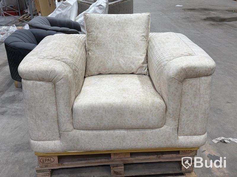 Fåtölj, beige sammet