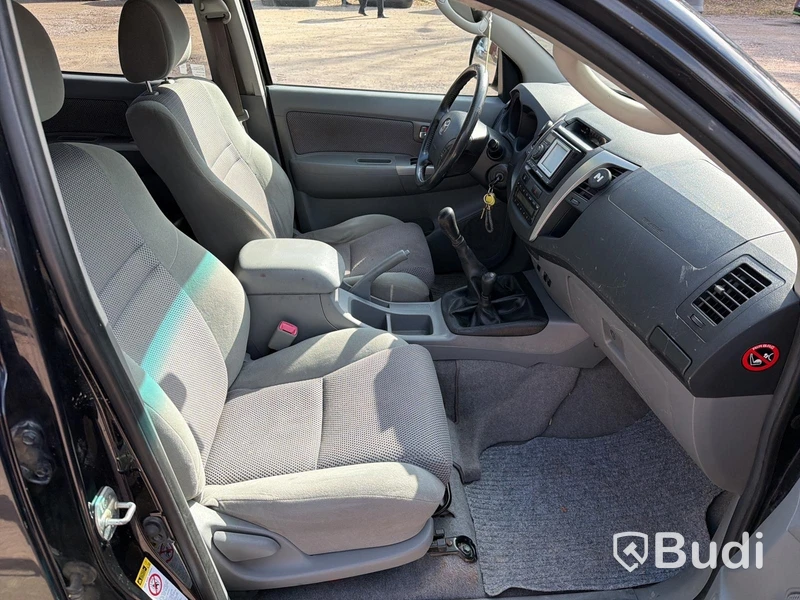 Toyota Hilux Dubbelhytt 2.5 4x4 Manuell, 144hk, 2011