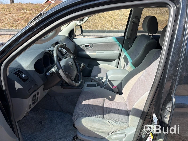 Toyota Hilux Dubbelhytt 2.5 4x4 Manuell, 144hk, 2011