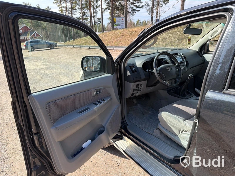 Toyota Hilux Dubbelhytt 2.5 4x4 Manuell, 144hk, 2011