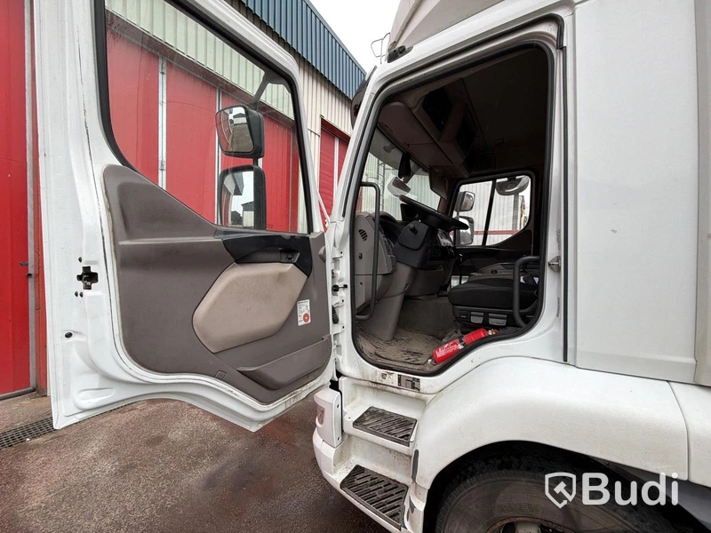 Distributions bil DAF FA LF260i -2018