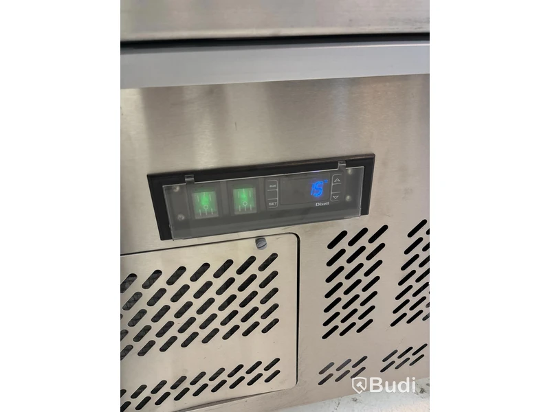 Displaykyl Tefcold, UPD200