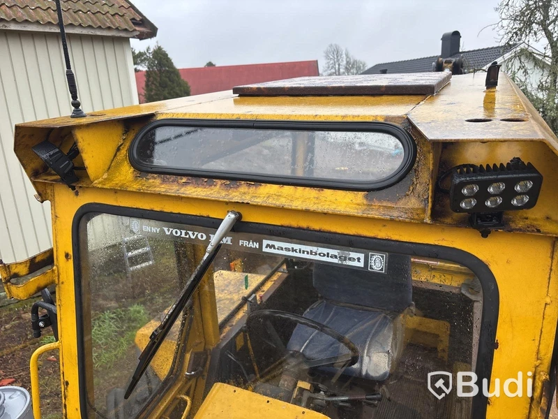 Traktorgrävare Volvo BM 616 B
