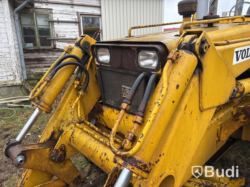 Traktorgrävare Volvo BM 616 B