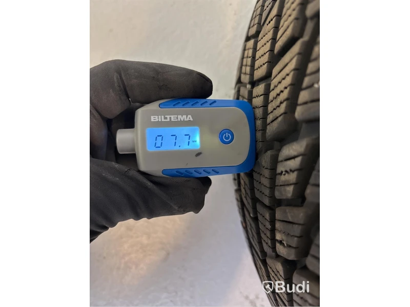 2 Nokian WR tires, 215/55R16 97VXL