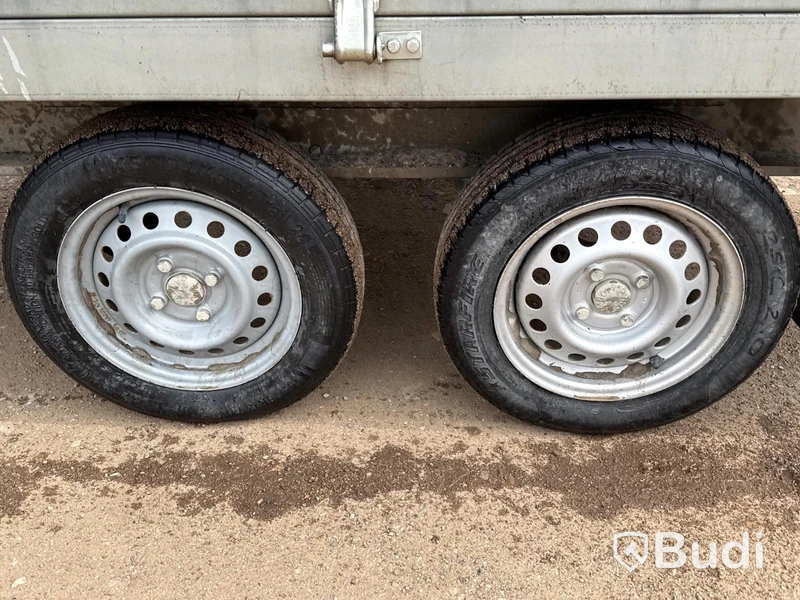 Unbraked tandem-axle trailer Temared | 750 kg | Not registration-inspected