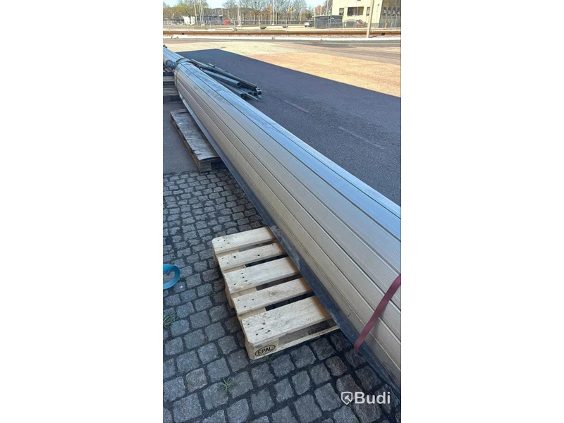 2 st rullportar ca 7,2 x 6 m (2016)