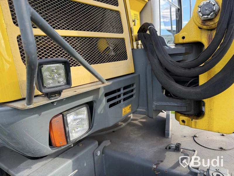 Wheeled excavator Wacker Neuson 9503-2 - 2013