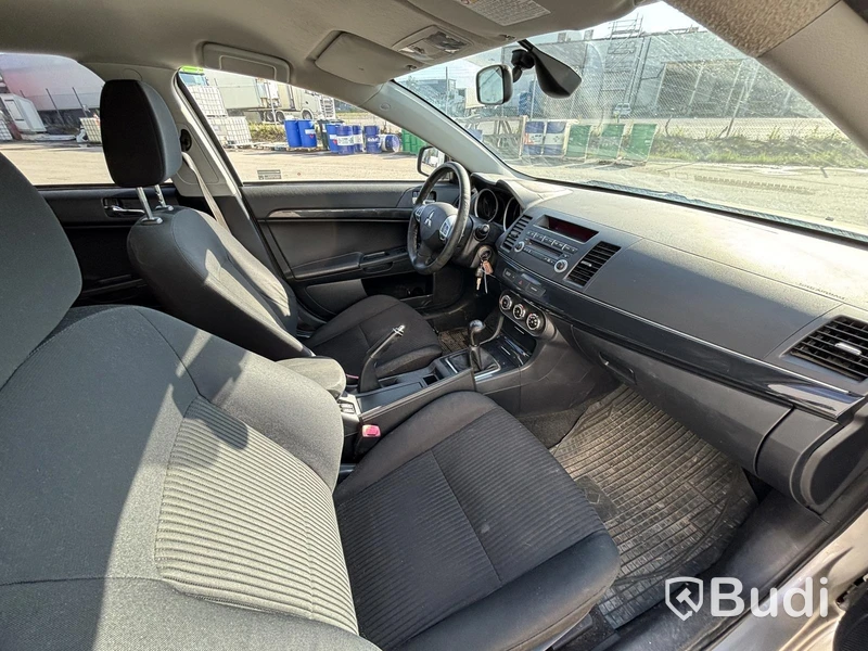 Mitsubishi Lancer Sportback 1.8 MIVEC ClearTec -2012