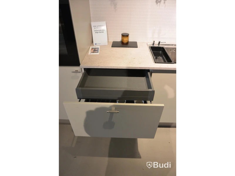 Display Kitchen – Reflektion