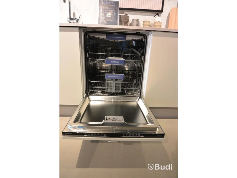 Display Kitchen – Reflektion