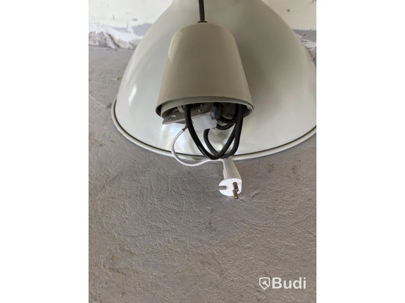Lot of assorted lamps