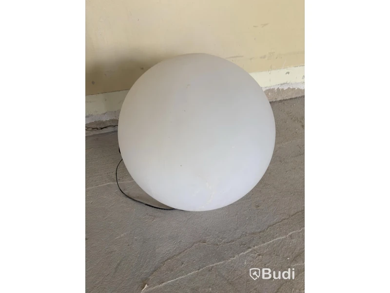 Lot of assorted lamps