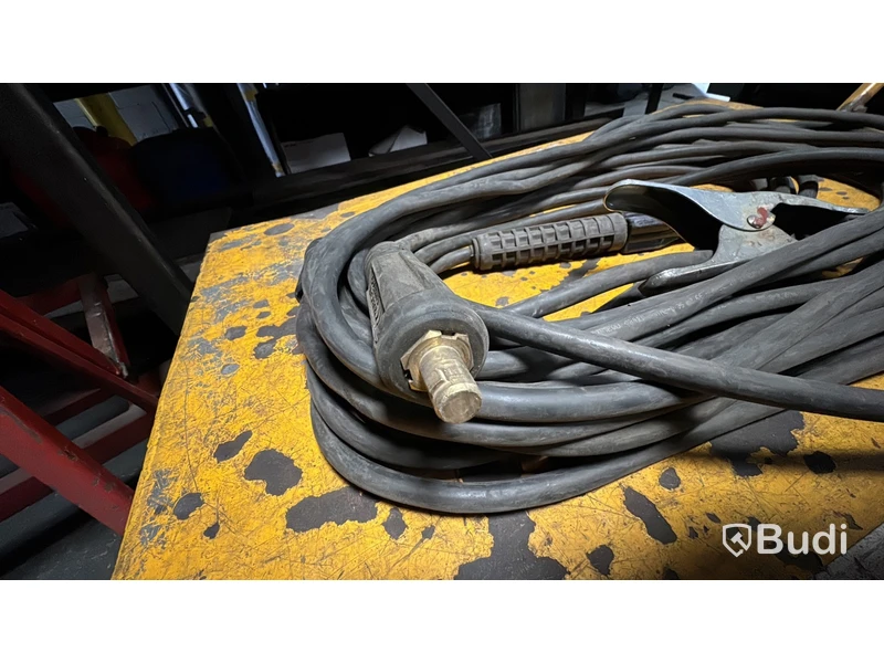 Svetskablar med elektrodhållare och jordklämma