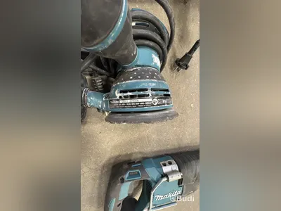 Parti med verktyg Makita
