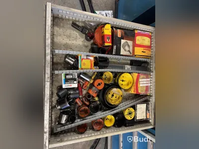 Verktygshurts Gigant, inkl. innehåll