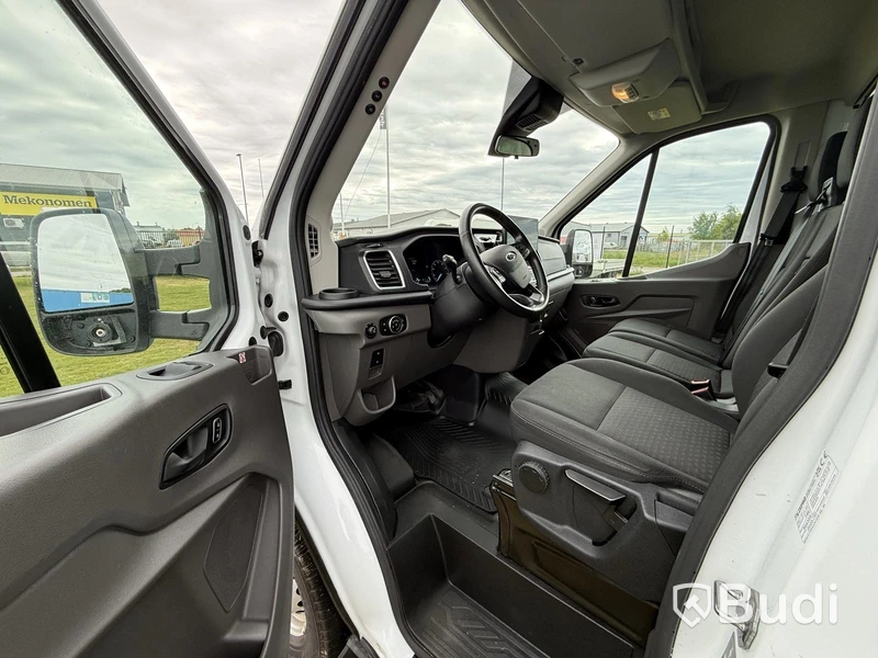 Lätt Lastbil Ford E-Transit 350 -2023 | Bercoskåp- lift